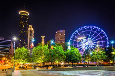 Planning your bachelorette party in Atlanta? Make sure you read our latest article which will help you plan the perfect trip. #atlanta #georgia #bachelorette #wedding #bridesmaids #maidofhonor #bacheloretteparty #bachelorettepartyideas #bride Atlanta Ferris Wheel, Skyview Atlanta, Park At Night, Bachelorette Party Destinations, Atlanta Skyline, Centennial Park, Ways Of Seeing, Southern Belle, Atlanta Georgia