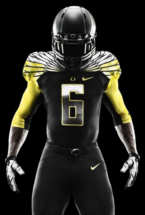 2014 Oregon Ducks Black and Yellow Nike Mach Speed Uniform Oregon Ducks Uniforms, College Football Uniforms, Oregon Football, Best Uniforms, Football Poses, Oakland Raiders Football, Ducks Football, College Football Teams, Raiders Football