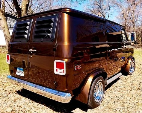 Chevy G20 Van, Chevy G20, Chevy Vans, Customised Vans, Chevy Astro Van, Chevrolet Van, Gmc Vans, Astro Van, Model Truck Kits