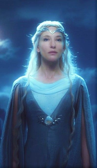 May Starlight's Blessings Find You Always Lotr Recipes, Galadriel Lotr, Galadriel Costume, Galadriel Cosplay, Lady Galadriel, Movie Nostalgia, Fae Aesthetic, Lotr Elves, Hobbit An Unexpected Journey