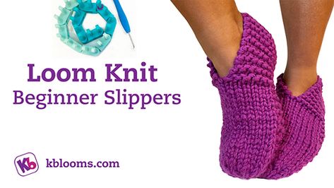 Round Loom Knitting Socks, Loom Knitting Slippers Easy, Loom Knit Slipper Socks, Loom Knit Socks For Beginners, Loom Knit Slippers Free Pattern, Loom Knit Slippers, Flexee Loom Knitting, How To Loom Knit For Beginners, Easy Loom Knitting Projects