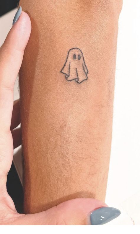 Cute Sheet Ghost Tattoo, Minimal Ghost Tattoo, Dainty Halloween Tattoos, Fine Line Ghost Tattoo, Ghost Holding Pumpkin Tattoo, Small Pumpkin Tattoo, Pumpkin Tattoo Small Simple, Simple Ghost Tattoo, Halloween Inspired Tattoos