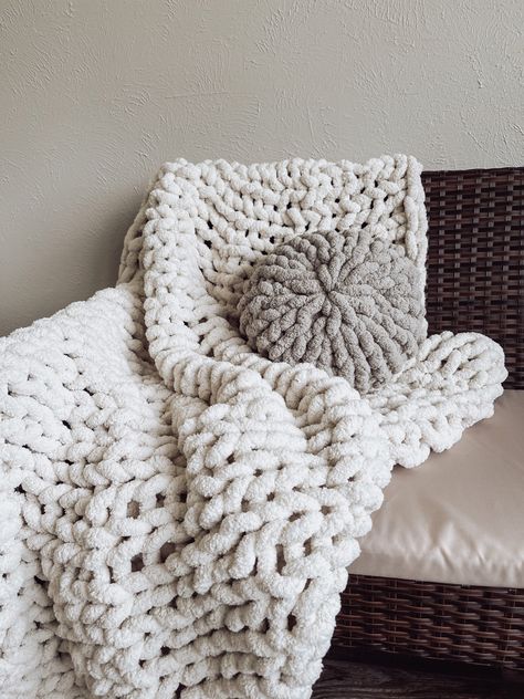 Ivory Chunky Knit Blanket! So Cozy! White Chunky Knitted Blanket, Chunky Knit Blanket Becozi, Chunky Oat Throw Blanket, Western Chunky Knit Blanket, Chunky Knit Blanket Beige, Braid Blanket, Linen Baskets, Chunky Knit Pillow, Chenille Blanket