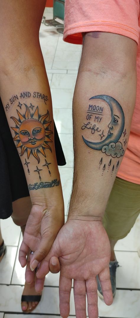 Sun and Moon tattoo Game Of Thrones Minimalist Tattoo, Game Of Thrones Matching Tattoos, Games Of Thrones Tattoo, Fame Of Thrones, Game Of Thrones Tattoo Designs, Game Of Thrones Tattoo Ideas, Game Of Thorns, Thorn Tattoo, Game Of Thrones Tattoo