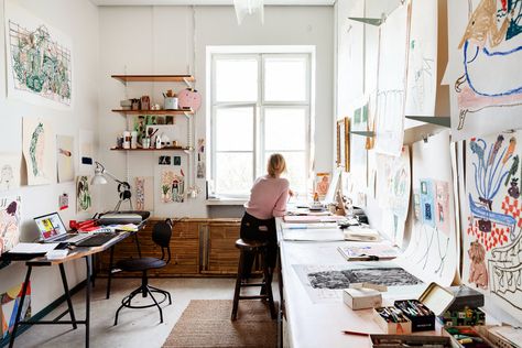 Live In Art Studio, Creative Workspace Inspiration, Artist Room, Creative Studio Space, Workspace Studio, Small Art Studio, Art Studio Space, Art Studio Organization, Art Studio Room