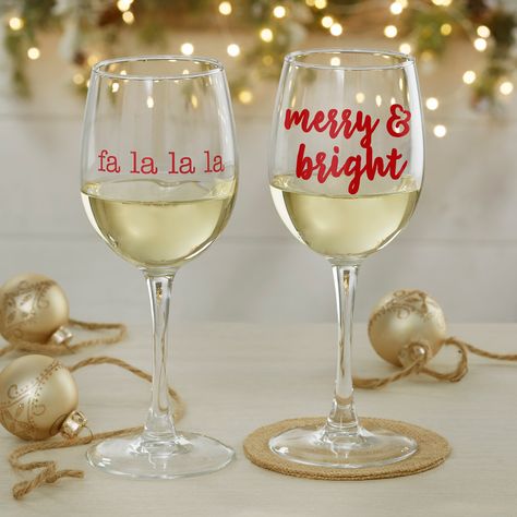 19499 - Christmas Celebrations Personalized Wine Glass Collection Painted Wine Glasses Christmas, Engraved Wine Glasses, Christmas Wine Glasses, Custom Wine Glasses, Personalized Wine Glasses, Personalized Wine Glass, Painted Wine Glasses, Christmas Wine, Great Housewarming Gifts