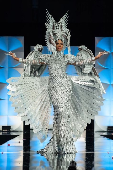 National Costumes Miss Universe, Miss Philippines National Costume, Philippines National Costume, Miss Universe Costumes, Miss Universe National Costume, Miss Universe Philippines, Filipino Fashion, Miss Philippines, Sparkly Gown