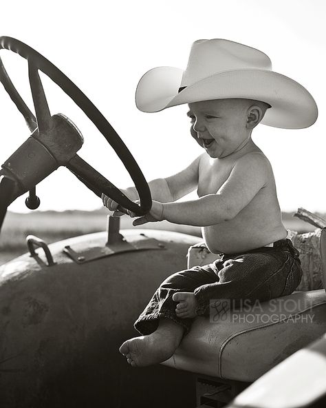 Country Baby Pictures, 9 Month Photos, One Year Pictures, Month Photos, 1st Birthday Pictures, First Birthday Pictures, Rodeo Birthday, First Year Photos, Western Babies