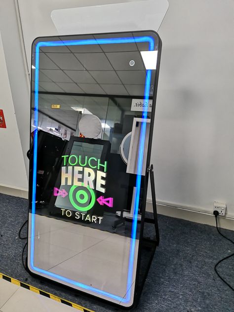 Photobooth Activation, Photobooth Mirror, Photo Booth Mirror, Photobooth Machine, Interactive Photo Booth, Activation Booth, Mirror Photobooth, Photo Booth Decorations, Interactive Mirror