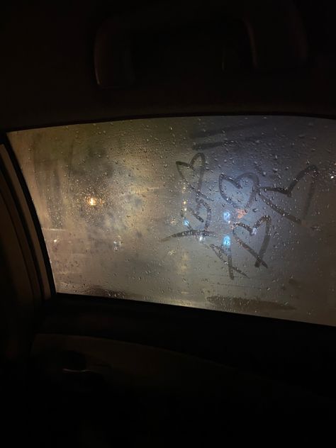 Foggy Car Windows, Car Window Rain, Rain Window, Rainy Window, Rain Pictures, Window Drawing, Window Reflection, Rainy Day Aesthetic, Morning Rain