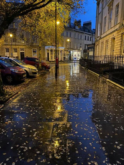 At Night, London, Cars