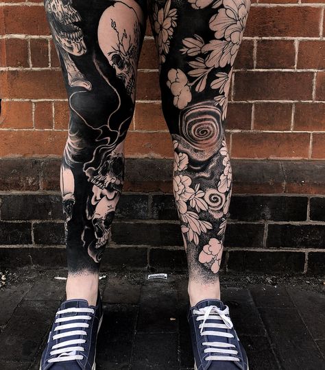 MAX RATHBONE Black Out Tattoo Leg, Leg Blackwork Tattoo, Tattoo Leg Men, Tattoo Leg Sleeve, Blast Over Tattoo, Tattoos 2024, Spiral Tattoos, Tattoo Uk, Tattoo Leg