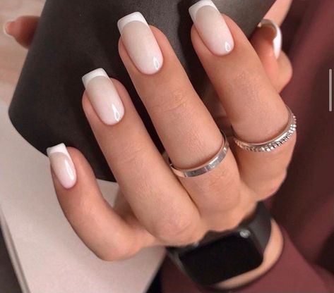 French Tips Elegant, Beige French Nails, Beige French Tip Nails, Nails Francesa, Milky White French Tip Nails, Milky French Nails, Milky White French, Milky White Nail, Ongles Beiges