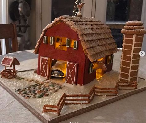 Palm Springs Gingerbread House, How To Build The Best Gingerbread House, Gingerbread Houses Ideas Creative, Inside Of A Gingerbread House, Gingerbread Farmhouse Ideas, Gingerbread Houses Unique, Cowboy Gingerbread House, Ginger Bread House Easy Ideas, Log Cabin Pretzel House