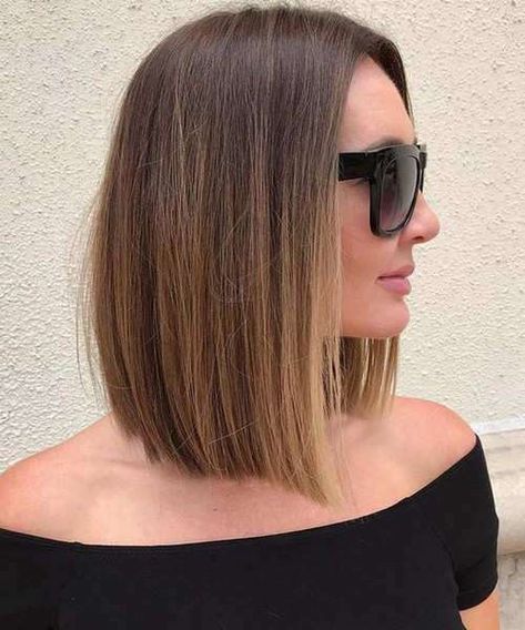 Collarbone Length Haircuts, Carre Haircut, Collarbone Bob, Collar Bone Hair, One Length Haircuts, Hair Cuts 2017, Warm Scarves, Summer Haircuts, Long Bob Haircuts