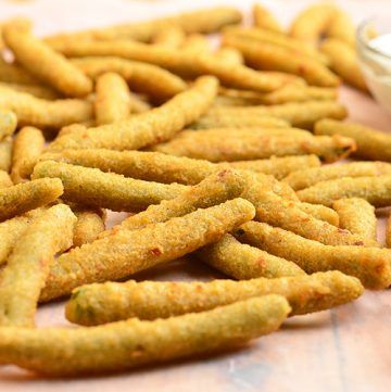 Deep Fried Green Beans, Deep Fried Cauliflower, Fried Appetizers, Green Bean Fries, High Protein Diet Plan, Deep Fryer Recipes, Deep Fried Recipes, Protein Diet Plan, Fried Recipes