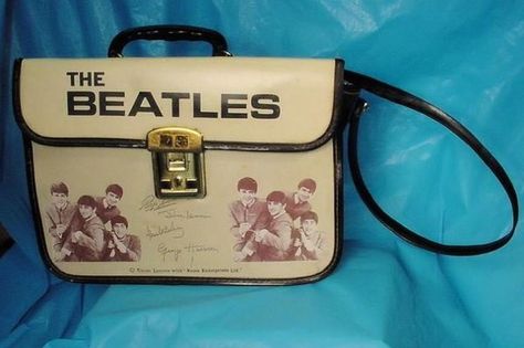 Cd Player Widget, Beatles Merch, Beatles Dress, Beatles Fashion, Beatles Merchandise, Beatles Memorabilia, 20th Century Music, Unusual Pictures, Beatles Art