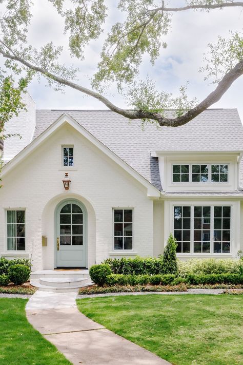 Carlon — Lila Malone Interiors House On Small Lot, Soft White House Exterior, Grand Millennial House Exterior, Southern Living Homes Exterior, Southern Homes Exterior, Cute Small House Exterior, White House Colors, House Exterior Bungalow, Small Starter Home