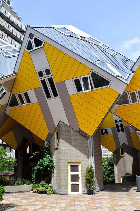 The Architectural Guide to Rotterdam Architecture Guide, Rotterdam Aesthetic, Weird Buildings, Rotterdam Apartment, Dream Architecture, Amsterdam Architecture, Cube Houses Rotterdam, Netherlands Rotterdam, Rotterdam Architecture