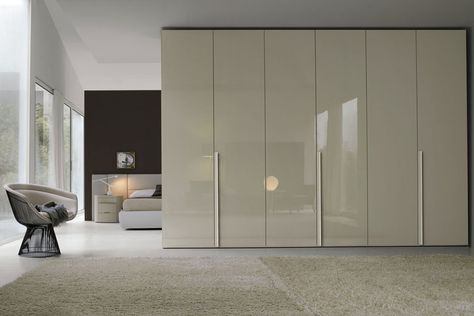 Sleek glossy fully height wardrobe doors Wardrobe Color Ideas Bedroom, Customized Closet, Wardrobe Laminate Design, Italian Bedroom Furniture, Sliding Door Wardrobe Designs, Wall Wardrobe Design, Closet Solutions, Italian Bedroom, Storage Solutions Bedroom