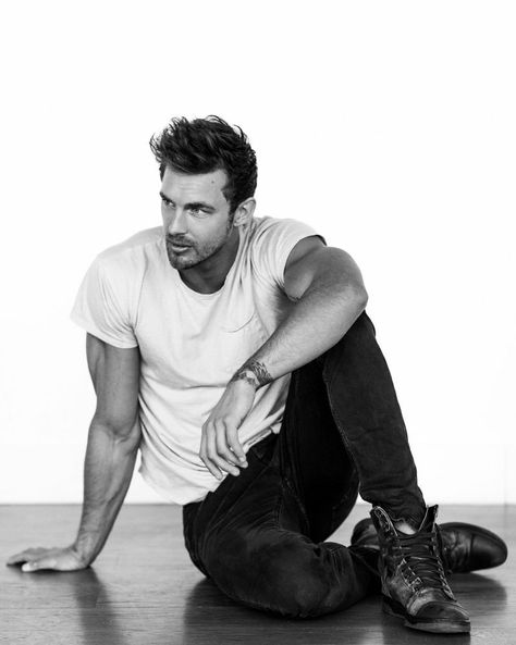 Male Inspiration, Men's Portrait Photography, Christian Hogue, Male Portrait Poses, Men Fashion Photoshoot, Studio Portrait Photography, Male Models Poses, Mens Photoshoot Poses, Portrait Photography Men