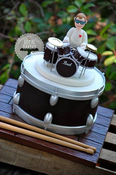 Drum Birthday Cakes, Drum Birthday, Bolo Musical, 28th Birthday Cake, Music Cakes, Music Cake, Drum Cake, 28th Birthday, Cake Central