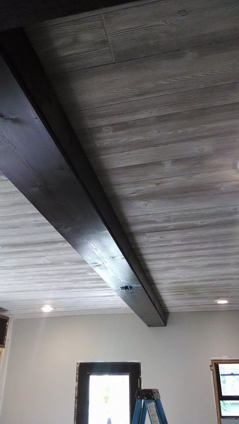 white washed ceiling with dark wood beam Gray Stained Wood Ceiling, Grey Wood Ceiling, Dark Grey Ceiling, White Wash Ceiling, Dark Wood Ceiling, Painted Wood Ceiling, Ceiling Inspiration, Gray Stained Wood, Box Beam Ceiling