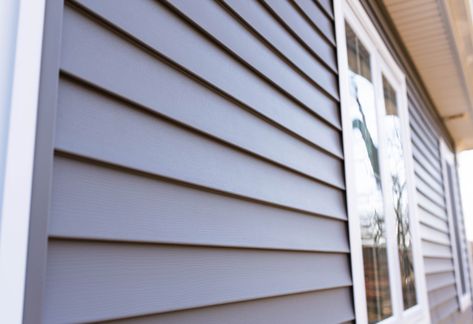 If you are replacing the home siding you must know about the vinyl siding. The wide variety of siding allows going creative with the house exterior. Vinyl Siding Exterior, White Washed Furniture, Drywall Ceiling, Laminate Furniture, Oversized Furniture, Off White Paints, Metal Siding, Classic Living Room, House Siding