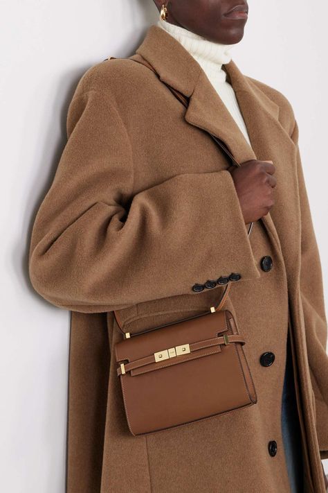 Ysl Manhattan Bag Outfit, Saint Laurent Manhattan Bag, Brown Designer Bag, Saint Laurent Manhattan, Ysl Shoulder Bag, Bag Wishlist, Crossbody Bag Outfit, Porter Bag, Fancy Things