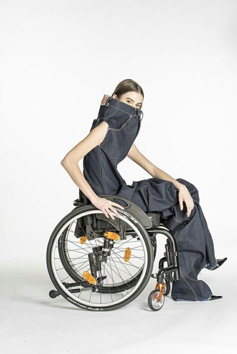 High Tech Fashion, Disabled Fashion, Sitting Pose Reference, Wheelchair Fashion, Wheelchair Women, Archive Fashion, Sitting Poses, Tech Fashion, Universal Design