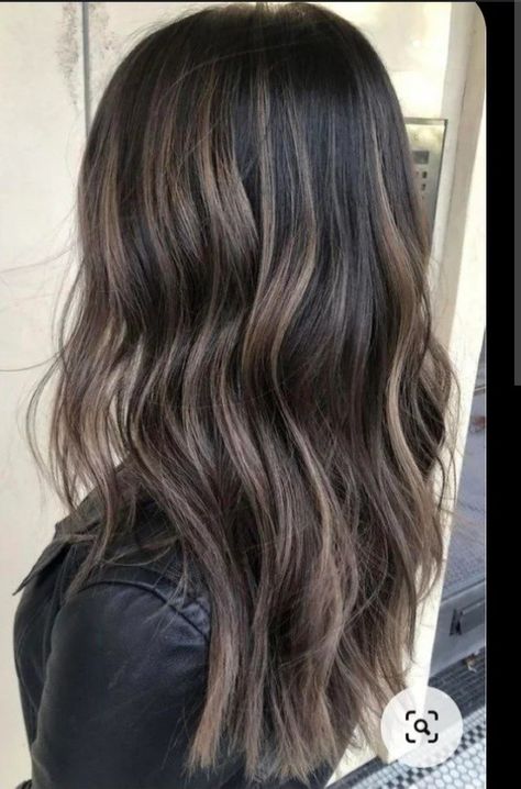 Balayage Brown, Rambut Brunette, Texture Medium, Perfect Hair Color, Brunette Balayage, Gorgeous Hair Color, Medium Cut, Brunette Balayage Hair, Beautiful Hair Color