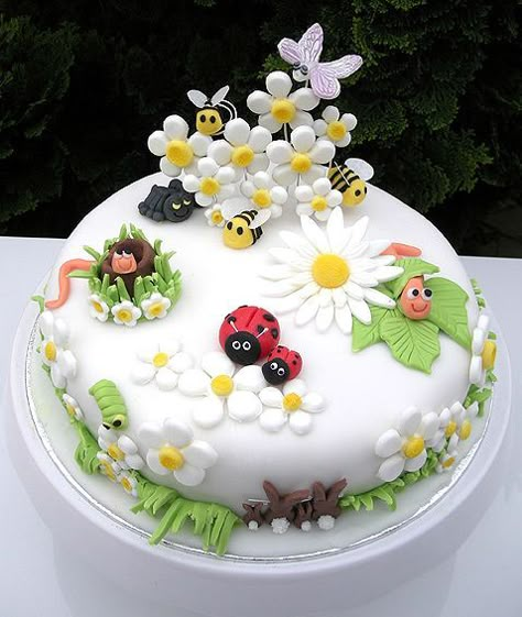 Tort Special, Kue Fondant, Super Torte, Bug Cake, Bee Cake, Bee Cakes, Garden Cakes, Kids Cakes, Kue Ulang Tahun