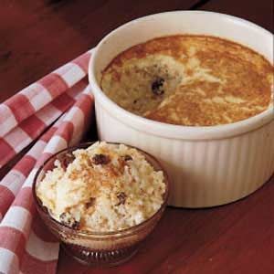 Grandma's Rice Pudding Recipe from Taste of Home Grandma's Rice Pudding Recipe, Minute Rice Pudding, Rice Pudding Recipes, Rice Pudding Recipe, Minute Rice, Rice Pudding, Pudding Recipe, Köstliche Desserts, 100 Calories