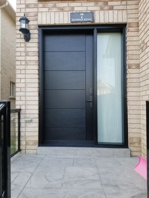 Black Modern Entry Door, Modern Door With Sidelights, Front Door With One Sidelight Modern, Front Door With Two Sidelights, Modern Front Door With Sidelights, Scandinavian Front Door, Black Modern Front Door, Front Door With One Sidelight, Exterior Door Modern