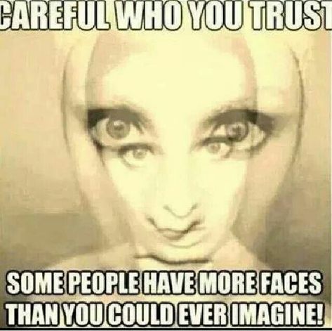 Narcissistic sociopath relationship http://sobreviviendoasociopatasynarcisistas.blogspot.com.ar/ Double Face People Quotes, Face People Quotes, Double Faced People Quotes, Double Faced People, People Quotes Funny, Two Faced People, Face Quotes, No More Drama, Bye Felicia