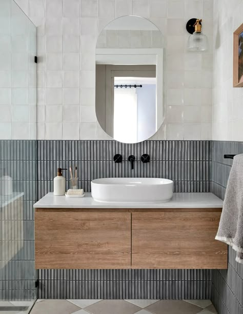 Before + After: A Major Transformation Of A 1980s Brick Home Bathroom Bathtub Ideas, Exposed Brick Bathroom, 1980 House, Modern Australian Home, Bathroom Tile Design Ideas, Brick Bathroom, Japandi House, Boy Bathroom, Kids Bathroom Remodel