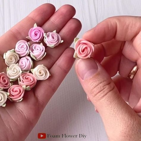 How To Make Paper Craft Sun For KidsOrigami SunSun Making With Papers://youtu.be/7QG7mXrJvT4 How To Make Foam Flowers Diy, How To Make Mini Flowers Out Of Paper, How To Make Mini Roses Paper Flowers, Diy Foam Roses, Origami Small Flowers, Mini Felt Flowers, Small Flower Craft, Foam Sheet Flowers Handmade, How To Make Mini Flowers