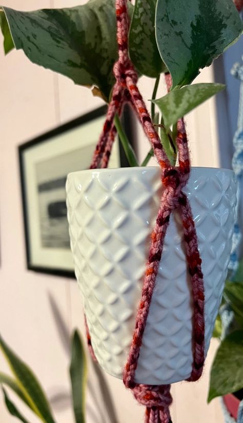 Lucet Cord Project: Simple Plant Hanger – Rya Knot Lucet Projects, Lucet Fork, Simple Plant Hanger, Cord Projects, Reef Knot, Spool Knitting, Lucet, Day Day, Wooden Ring