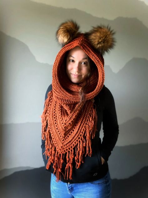 Ewok Hood // Star Wars Ewok Ewok Hat Bear Hood Wild - Etsy Canada Ewok Costume, Bear Costume, Star Wars Costumes, Hooded Scarf, Adult Costumes, Halloween Costumes, Winter Hats, Star Wars, Crochet Patterns