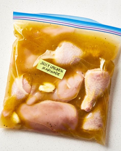 Freezing Chicken, Meat Marinade, Chicken Marinade Recipes, Brine Recipe, Marinate Meat, Chicken Marinade, Marinade Recipes, Grilled Chicken Recipes, Cooking Lessons