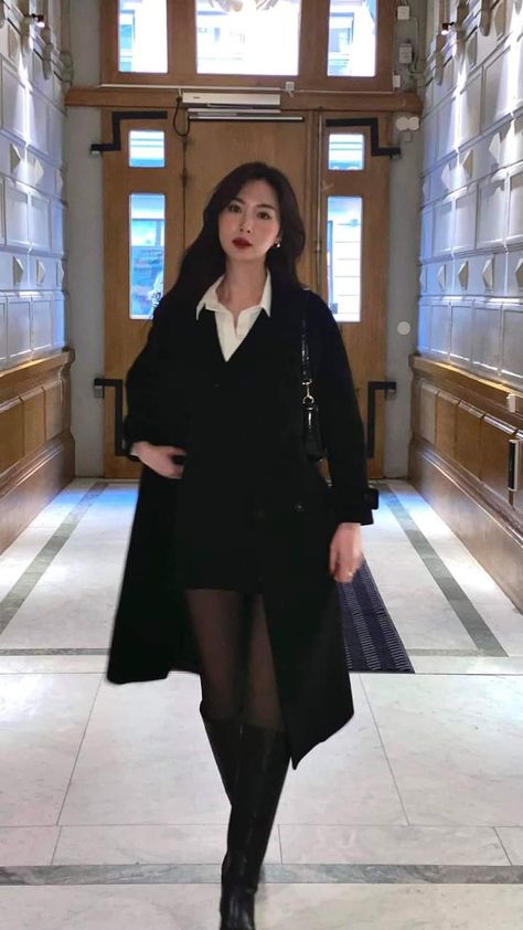 Classy Outfits Casual, Casual Outfits Trendy, Autumn Outfit Ideas, Dark Academia Outfits, Mode Ulzzang, Corporate Goth, Boujee Outfits, فستان سهرة, Dream Style