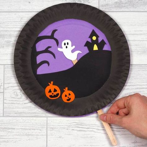 Paper Plate Crafts For Toddlers, Halloween Paper Plate Crafts, Halloween Bats Crafts, Strašidelný Halloween, Moldes Halloween, Dekorasi Halloween, Bricolage Halloween, Crafts For Toddlers, Halloween Crafts For Toddlers