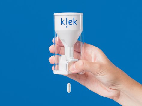 k!ek capsule dispenser on Packaging of the World - Creative Package Design Gallery Pill Packaging Design, Pill Packaging, Plastic Bottle Design, Medicine Dispenser, Brand Colour Schemes, Dispenser Design, Medical Packaging, Supplements Packaging, Medicine Packaging