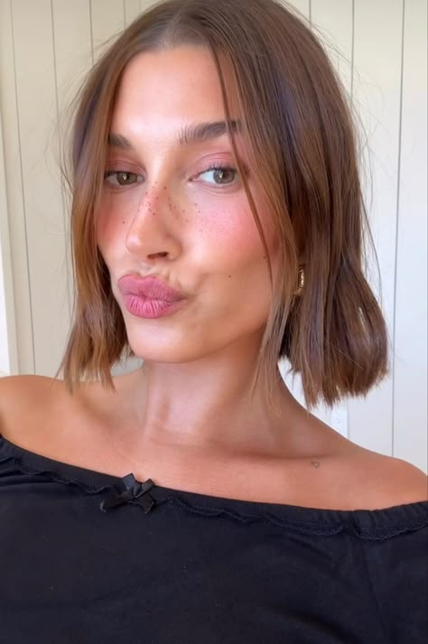 Hailey Bieber Hair, Messy French Braids, Hairstyles For All Hair Types, Intricate Braids, Aesthetic Hairstyles, Hailey Rhode Baldwin, French Braid Hairstyles, French Braids, Pretty Hair Color