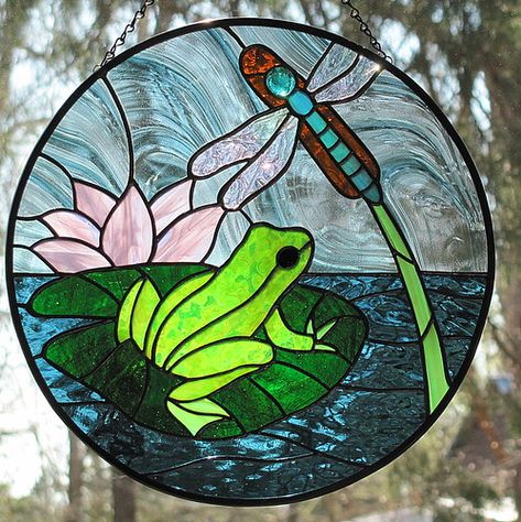 Stained Glass Frog, Dragonfly Suncatcher, Dragonfly Stained Glass, Lilly Pad, Glass Frog, Stained Glass Butterfly, Stained Glass Suncatchers, Stained Glass Flowers, Stained Glass Diy