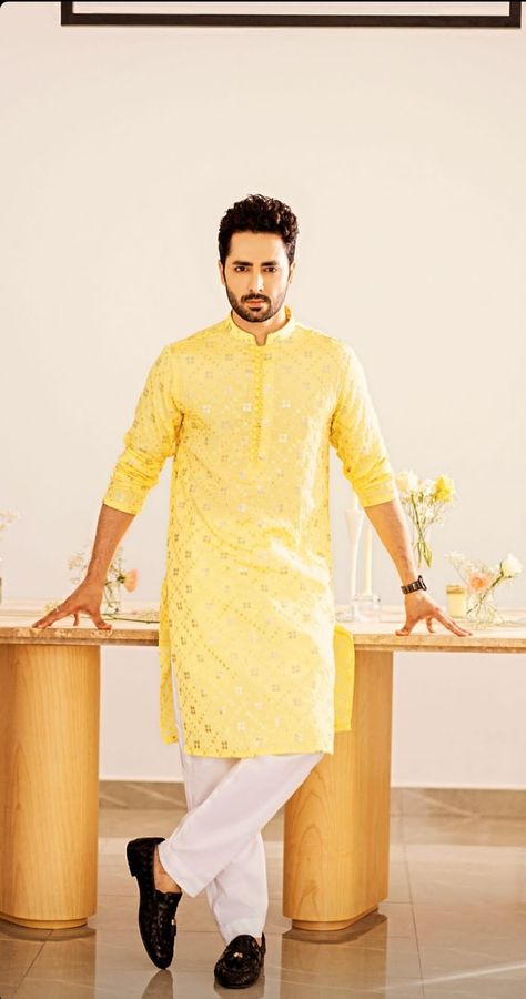 Haldi Outfits For Men Yellow, Mehndi Dress Men, Mehndi Kurta For Men, Haldi Dress For Men Yellow, Haldi Outfits Men, Kurta For Haldi Function Men, Haldi Dress For Men, Haldi Kurta For Men, Latest Wedding Dresses Indian Style