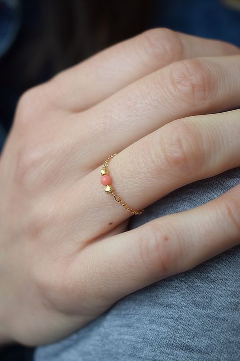 Tiny Diamond Necklace, Coral Rings, Gold Nugget Ring, Only Yours, Pink Gemstones Ring, Petite Ring, Black Onyx Necklace, Gold Leaf Earrings, Zierlicher Ring