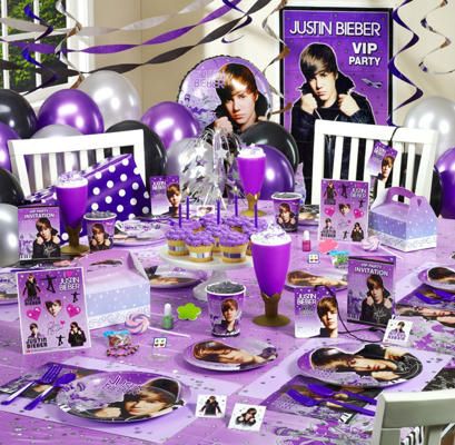 Justin Bieber party decorations Girls Day Out Ideas, Justin Bieber Party, Justin Bieber Birthday, Birthday Lights, Justin Beiber, Carnival Themes, Birthday Images, Birthday Bash, Birthday Party Supplies