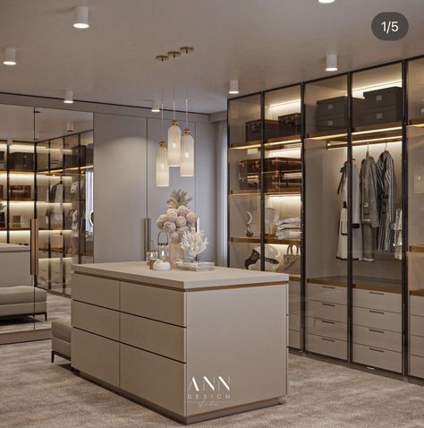 Modern House Walk In Closet, Walk In Wardrobe Ideas With Island, Glass Closet Designs, Dressing Room Centre Island, Womens Master Closet, Walk In Closet With Island And Vanity, Walk In Closet Ideas With Island, Walk In Wardrobe With Island, Walkin Closet With Island