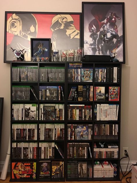 Geek Bedroom, Collectors Room Ideas, Geeky Decor, Geek Home Decor, Comic Book Storage, Geek Room, Nerd Room, Retro Games Room, Otaku Room